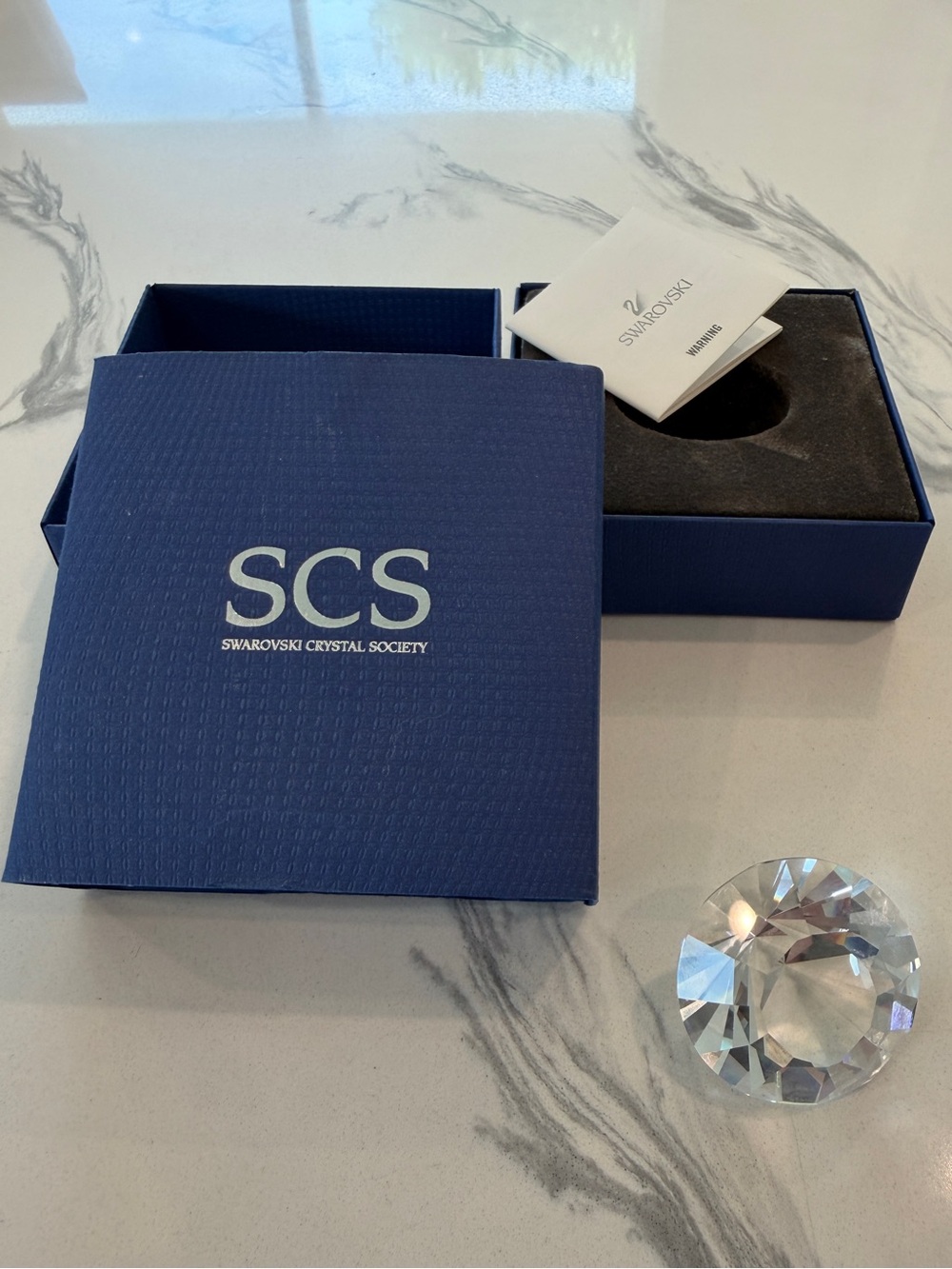 Swarovski SCS Crystal Diamond
Paperweight